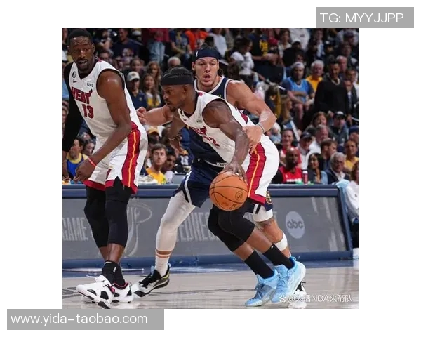 2006年火箭与热火精彩对决全场录像回顾与分析