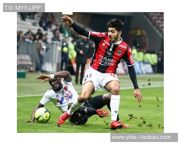 兰斯对阵巴黎FC比赛结果分析及精彩瞬间回顾